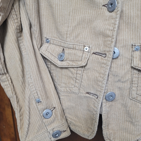 NWOT.  Twenty Twenty tan corduroy jacket.  Size L.  (194) - Picture 3 of 4